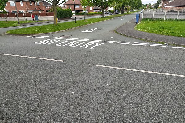 Grange Avenue after the new markings